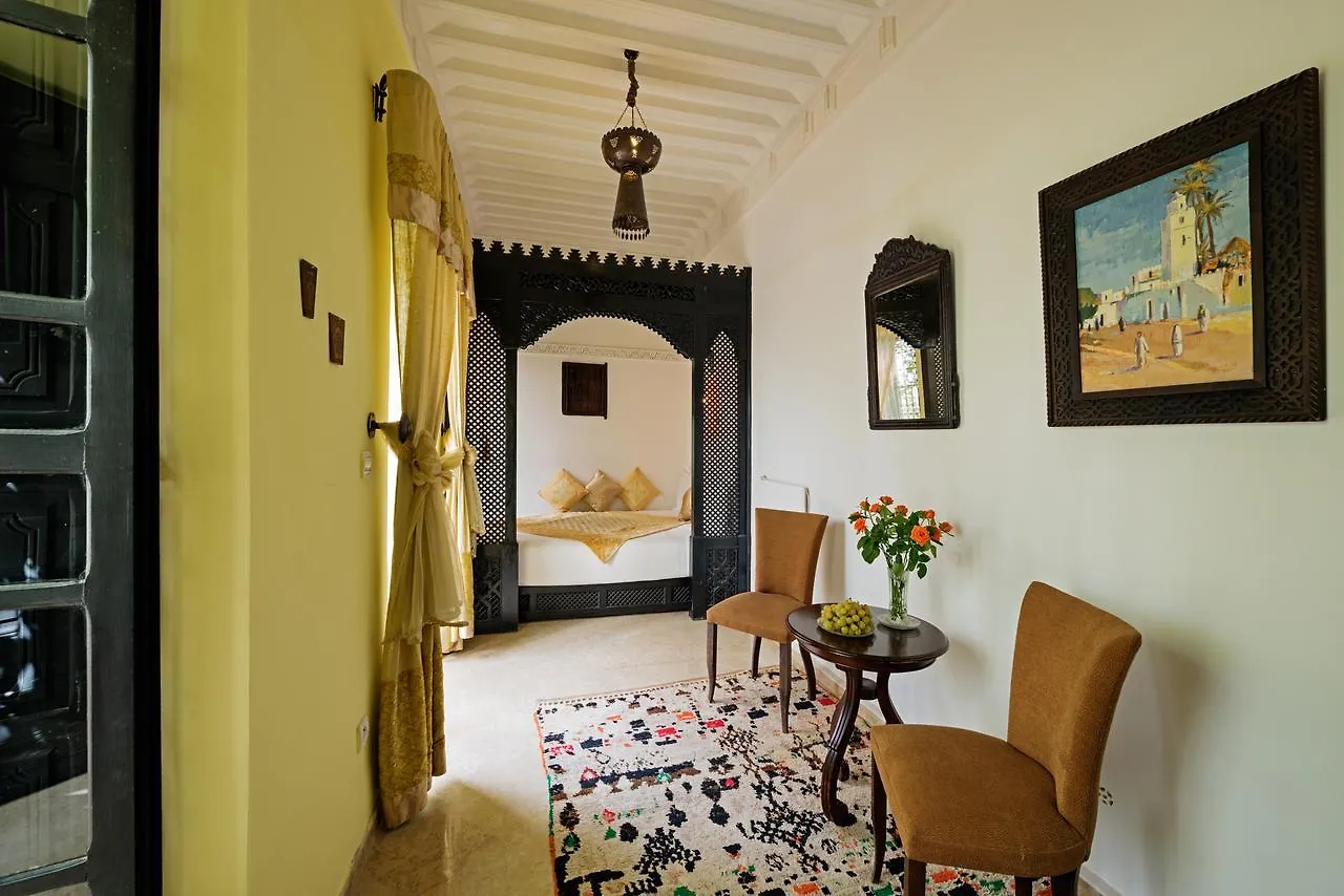 Riad Azzar Marakeş 2*,