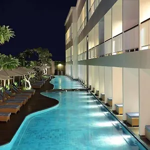 Hotel Ossotel Legian